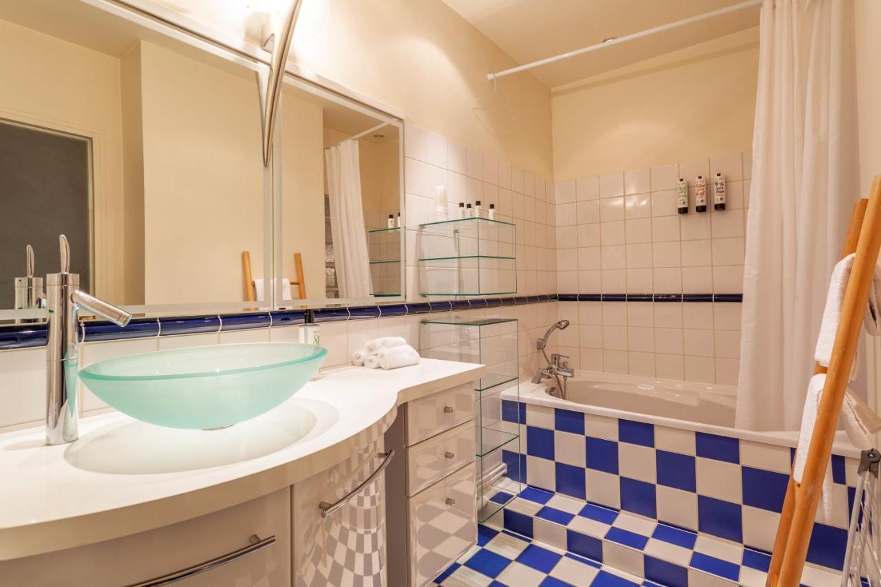 Providence Hotel Вител Екстериор снимка