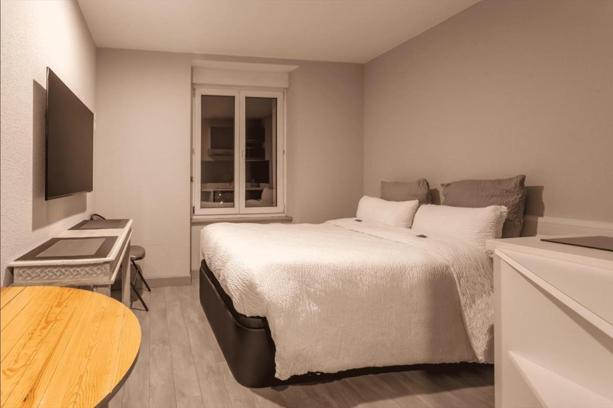 Providence Hotel Вител Екстериор снимка
