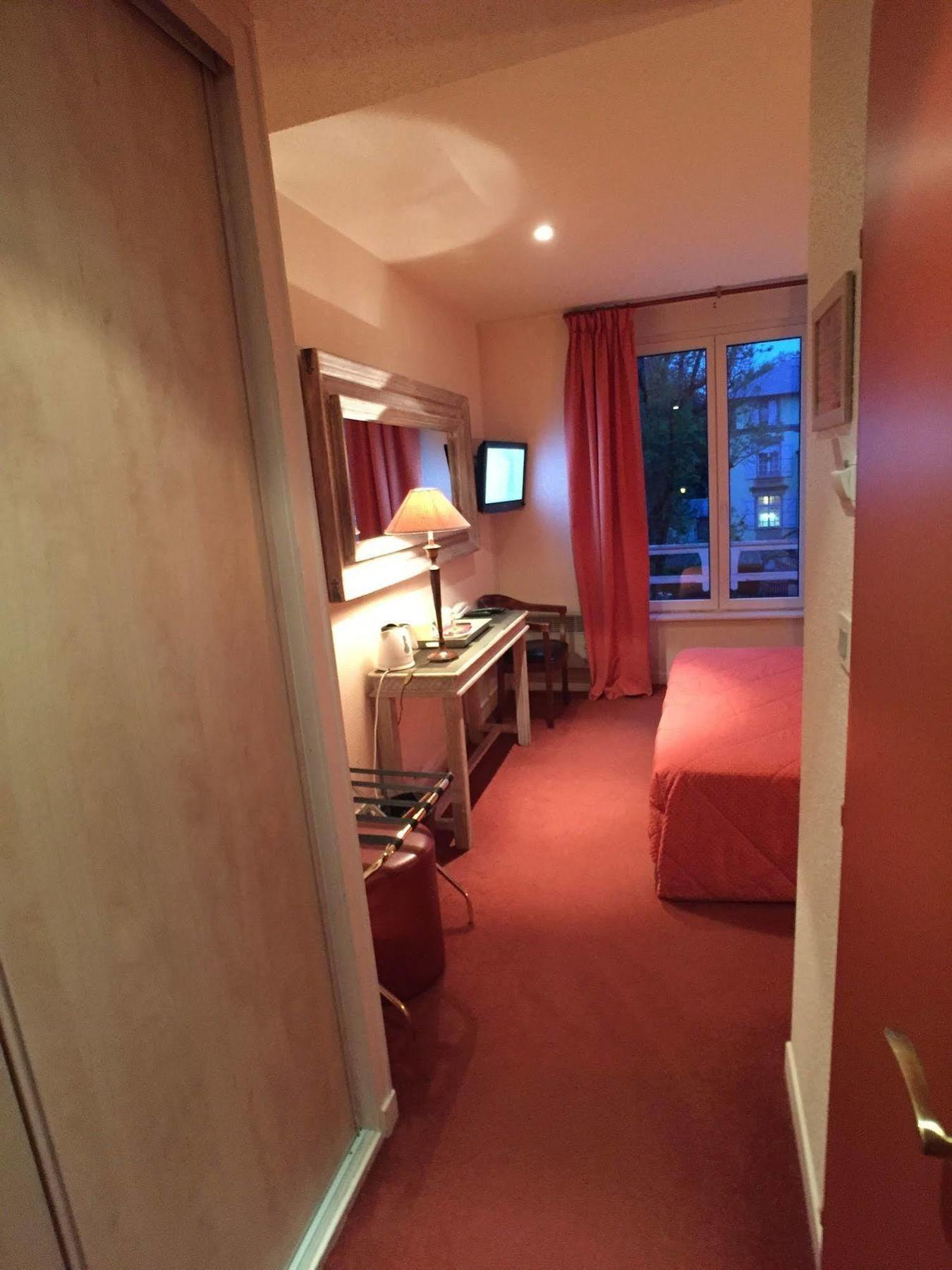 Providence Hotel Вител Екстериор снимка