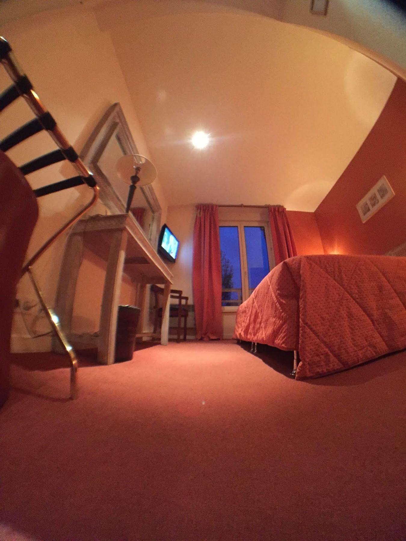 Providence Hotel Вител Екстериор снимка